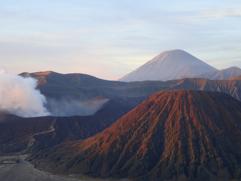 Bromo-volcan-indonesia