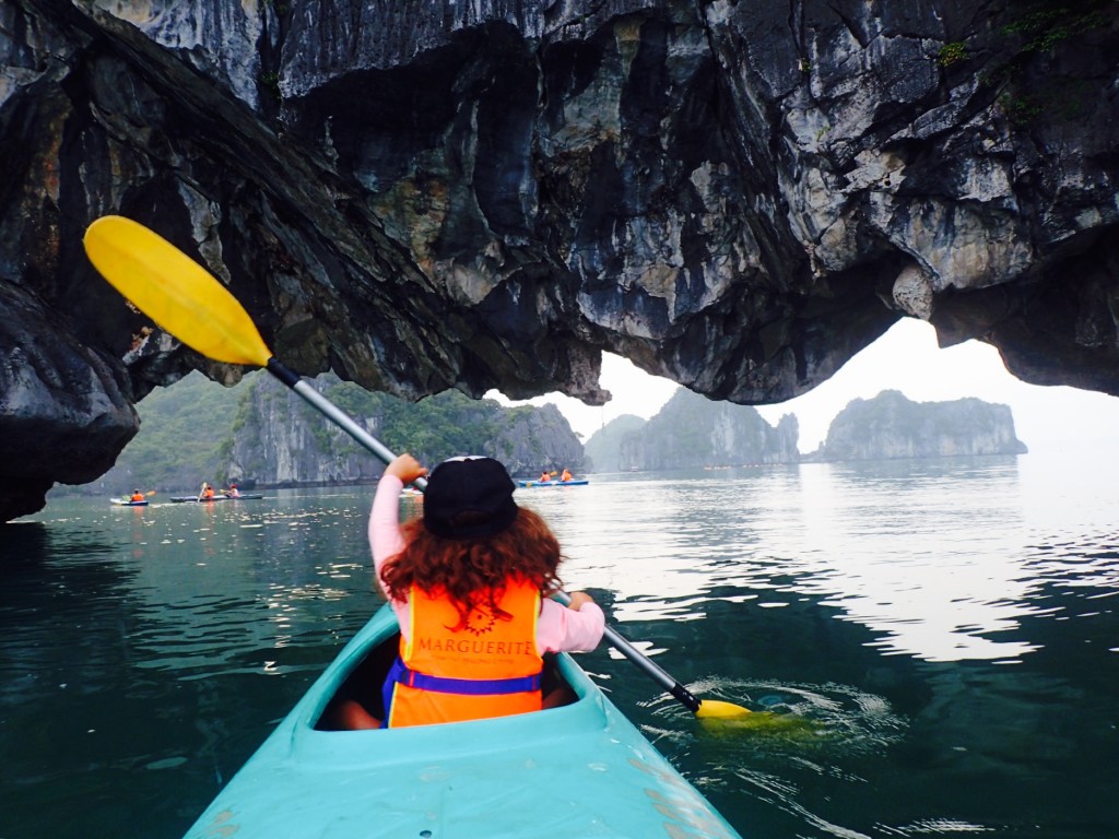 Ha-long-magnifique-kayak