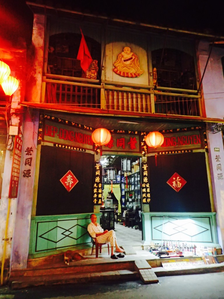 Hoi-an-lanternes-maisons-traditionnelles-Vietnam