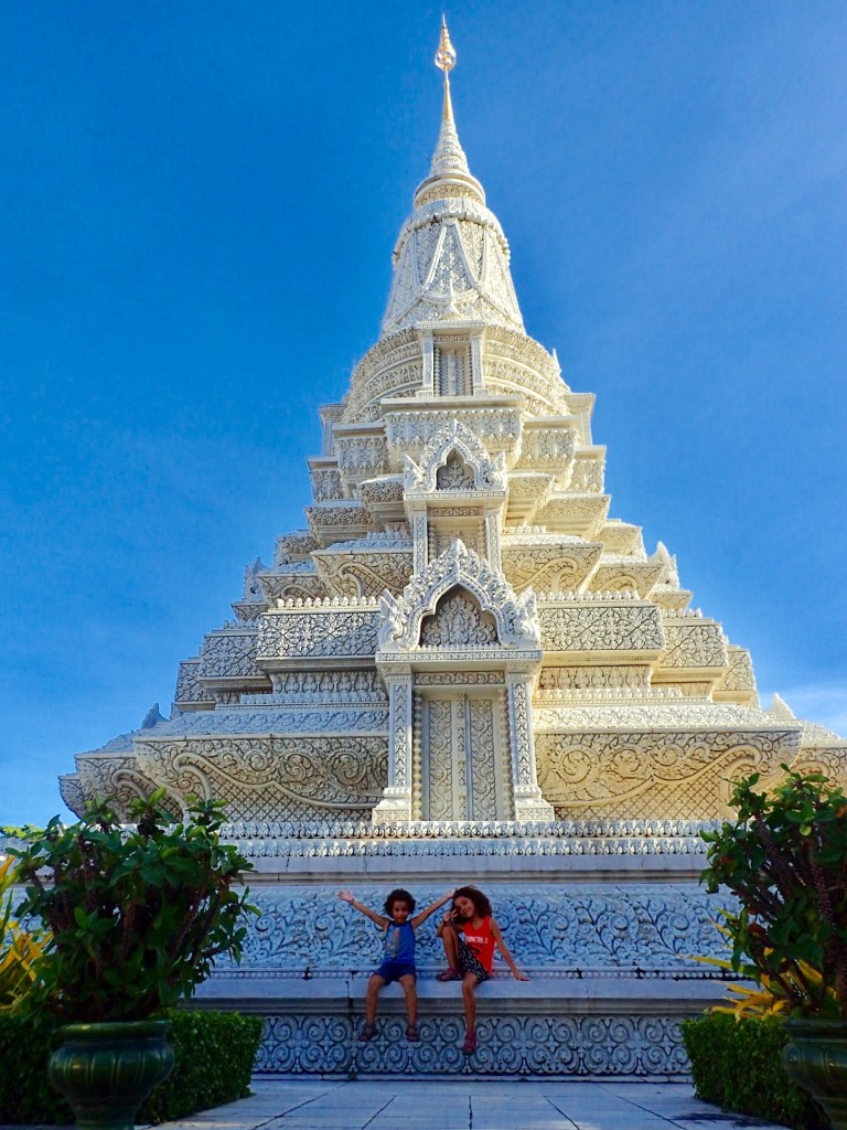 Phnom-Penh-renovada-Pagoda
