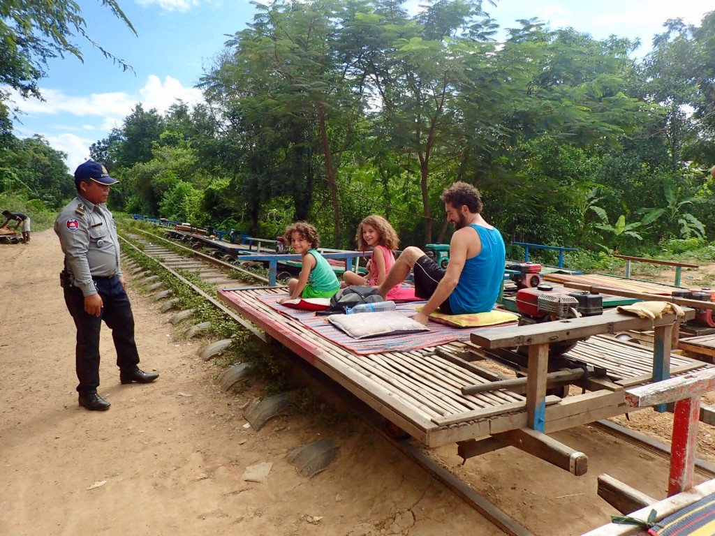 activites-a-faire-a-battambang-campagne-train